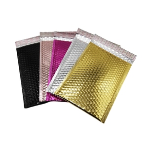 Bolsa Protectora de Burbujas Metálicas Rosadas con Acolchado para Envíos y Embalaje - Product Image 4