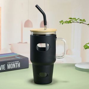 Vaso de Vidrio para Auto de 32oz con Asa y Funda de Silicona para Conductor Profesional - Product Image 3