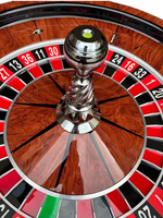 Roues de roulette de couleur rouge de casino de luxe de 32 pouces avec du bois massif de haute qualité pour le casino professionnel avec la boule de roulette gratuitement