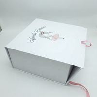 Boîte rigide magnétique pliable haut de gamme, emballage cadeau en carton fait main, design personnalisé pour vêtements et accessoires