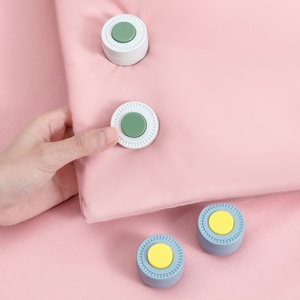 Custom Logo 4pcs Comforter Holder Clips Skin-Friendly Bedding Grippers Anti-Slip <b>Blanket</b> Clasps Duvet Clips for <b>King</b>/Queen <b>Size</b> - Product Image 1