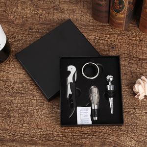 Mini Set de Regalo de <span class=keywords><strong>Vino</strong></span> Sostenible de Acero Inoxidable Negro, 4 Piezas, <span class=keywords><strong>Accesorios</strong></span> de Plástico, Sacacorchos Manual, Tapón, Vertedor, Personalizado - Product Image 3
