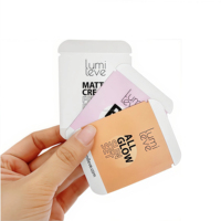 Sachet d'échantillon cosmétique personnalisé avec logo, imprimé en héliogravure, doublé MOPP/VMPET/PE, résistant à l'humidité, scellé sur 3 côtés, pour masque facial et soins de la peau