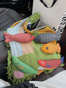 Sac fourre-tout tissé à bandoulière pour femmes, grande capacité, style rétro, avec pompons, personnalisable, vente en gros - Product Image 4