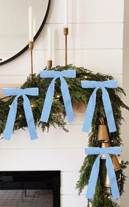 Penjualan Langsung Pabrik 24pcs Pita Beludru Biru Muda Hiasan Pohon Natal Klasik Tradisional Dekorasi Karangan Bunga Garland - Product Image 6