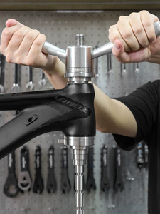 Outil de pressage pour boîtier de pédalier et fourche de vélo en acier inoxydable et alliage d'aluminium, outil manuel pour l'entretien de vélos - Product Image 4
