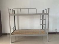Lit superposé moderne à double étage en métal et en fer Mobilier de chambre à coucher pour école et hôtel avec cadre de rangement pour lit de dortoir