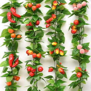 Vente en gros de plantes vertes artificielles personnalisées Simuler un petit fruit en <span class=keywords><strong>mousse</strong></span> Fleurs de vigne Tenture murale Fleurs de vigne artificielles - Product Image 1