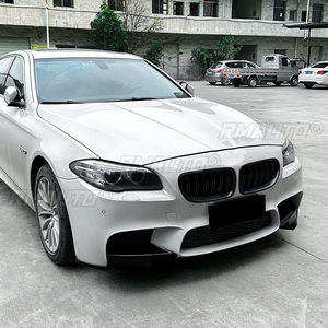 Protector de Parachoques Delantero para Auto, Aspecto Negro Brillante/Carbono, Difusor Angular, Spoiler, para BMW Serie 5 M5 F10 2011-2017 - Product Image 4
