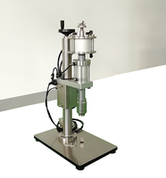 Petite machine à sertir pneumatique semi-automatique pour les boîtes aérosols, l'industrie alimentaire et des boissons, l'emballage métallique/plastique, neuve