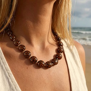 Nuova Collezione Autunnale: Collana con Perline in Acrilico Stampa Leopardata, Perle Geometriche Quadrate, Rotonde e a Cuore, Collane Impermeabili per Donne - Product Image 4