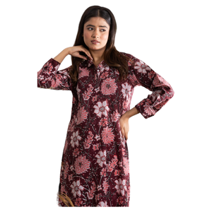 Vestido Camisero Estampado Color Granate de Manga Larga para Mujer, con Silueta en A, Detalle en el Cuello y Aberturas Laterales, para un Estilo Casual y Elegante - Product Image 1