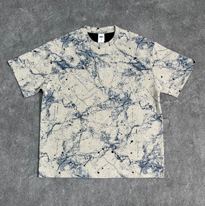 T-shirt <span class=keywords><strong>Homme</strong></span> Oversize YKH 200GSM de Haute Qualité avec Imprimé Dégradé Effet Brûlé et Motif Wintersweet Flou - Product Image 3