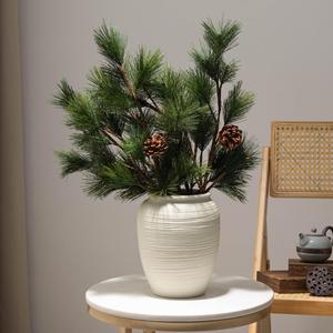 Branches de pin artificielles Meng Jie avec cônes, fleurs pour vase, décoration intérieure, arrangements au sol, plastique PVC, intérieur/extérieur - Product Image 1