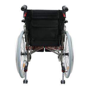 Fauteuil roulant manuel léger pliable portable en alliage d'aluminium standard pour personnes handicapées - Product Image 5