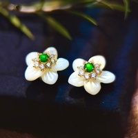 Zertifizierte 925 Silber Zirkon Brandneue Guatemaltekische Grüne Jadeit Blumen-Ohrstecker Fein 18K Vergoldete Ohrringe für Elegante Damen