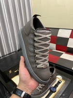 Chaussures de surf rétro de luxe pour hommes, en cuir plissé, à lacets, à semelle plate, design tendance et à la mode