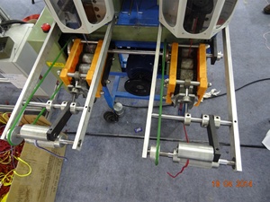 Macchina per maglieria circolare con cordino da disegno a 8 <span class=keywords><strong>aghi</strong></span> - Product Image 3