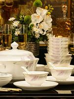 Nouvel ensemble de vaisselle en porcelaine fine de style chinois, peint à la main, bord doré, motif floral, résistant au four et à la chaleur, cadeau de mariage de luxe