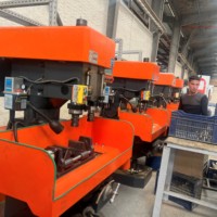 Machine de perçage et de taraudage automatique à quatre broches/Perceuse électrique à taraudage à haut rendement