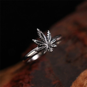 F1243 Anello con motivo vegetale in acciaio inossidabile, stile punk, gioielli unisex alla moda, regalo per uomini e donne - Product Image 1