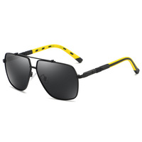Lunettes de soleil tendance en métal à double pont, protection UV400, monture carrée, pour la conduite, la plage, les voyages, style rétro, pour hommes