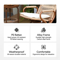Fauteuil à bascule en rotin moderne Meiqi pour l'extérieur avec table d'appoint et coussins pour hôtel, cour et parc – Mobilier de patio durable