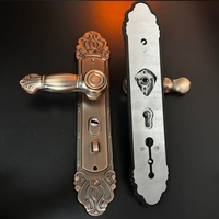 Poignée de porte à levier en laiton massif au design moderne pour porte en bois, ensemble de quincaillerie robuste de qualité supérieure pour entrée de villa de luxe