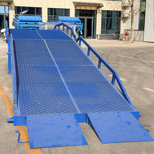 Rampe de chargement mobile industrielle pour chariot élévateur en entrepôt - Product Image 4