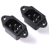 LZ-14-1 IEC-Steckverbinder AC 250V 10A 3-fach Stecker mit Buchse aus Nylonmaterial Industrielle Elektrische Anschlussdose