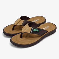 Sandales d'été légères en PVC pour hommes, tongs décontractées, vente chaude, antidérapantes, respirantes, chaussures de plage, sandales d'extérieur