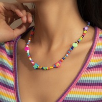 Collier de perles de riz colorées perlées à la main en gros mixte Style ethnique collier en acrylique poterie douce irrégulière pour les femmes