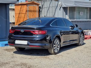 Berline noire 2017 SM6 automatique, durable, taille moyenne, avec caméra d'origine, conduite à gauche, voiture d'occasion coréenne pour l'exportation - Product Image 2