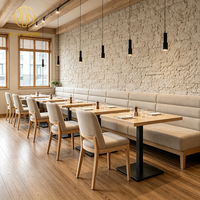 Table carrée durable Ron Group Modern Furniture avec chaise en tissu et structure en bois, stand commercial personnalisé pour restaurant