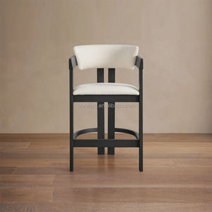 Chaise de comptoir d'intérieur de luxe moderne en finition noire <span class=keywords><strong>tabouret</strong></span> à cadre en <span class=keywords><strong>bois</strong></span> pour <span class=keywords><strong>cuisine</strong></span>, salle à manger <span class=keywords><strong>et</strong></span> bar à domicile - Product Image 1