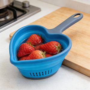 Passoire de cuisine pliable avec poignée en silicone de qualité alimentaire, compatible lave-vaisselle, gain de place, pour la cuisine domestique - Product Image 1