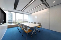 Table de bureau réglable, table pliable, table de conférence, mobilier de bureau, table de formation pliable, table de réunion modulaire, bureau modulaire