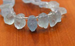 Striking 1 Strand Natural Aquamarine Gemstone Uneven Shape <b>Top</b> Side Drill Rough March Birthstone <b>Blue</b> Color - Product Image 5