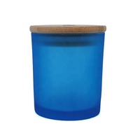 KA07M vente en gros haute qualité 300ml verre vide coloré givré bougie verre pot avec couvercle en bambou pour la décoration de la maison
