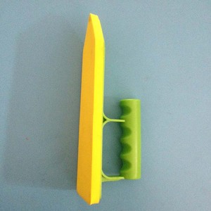 Espátula de Acero Inoxidable de Grado Industrial con Hoja Cuadrada Redondeada de 23 cm para <span class=keywords><strong>Mosaico</strong></span>, Raspador de Lechada, Herramienta de Esponja para Rellenar Juntas, Plástico - Product Image 4