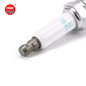 Bougies d'allumage Iridium NGK ILTR6E11 90117 12622561 pour Buick GL8 3.0L, Enclave 3.6L, Cadillac SRX, Cadillac CTS, Auto Plug - Product Image 6