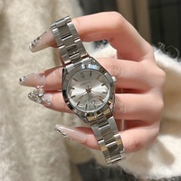 Montre pour femmes de la série Seahorse, mouvement à quartz, bracelet en acier, cadran à aiguilles, étanche 30M