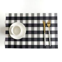Nappe en plastique rayée à la main rouleau couverture de table pour pique-nique et fête de mariage à la maison
