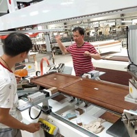 Machine de fabrication de portes de placard HF à pressage à froid, assemblage de cadres à fréquence, haute productivité pour le travail du bois, garantie 4 ans
