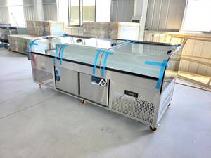 Barbecue Vitrine Réfrigérée Buffet Hot Pot Échelle En Acier Inoxydable Vaporisateur Glace Congélateur Commercial Personnalisé et Réfrigérateur - Product Image 4