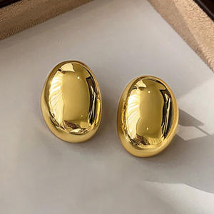 Orecchini Pendenti E3712 in Ottone Placcato Oro, Design Geometrico Minimalista, Gioielli Raffinati da Donna per Uso Quotidiano - Product Image 4