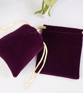 Bolsa de terciopelo con logotipo estampado personalizado, regalo de dulces de boda, bolsa con cordón, vela de Perfume, joyería, bolsa de gamuza, ropa interior, bolsa de terciopelo - Product Image 2