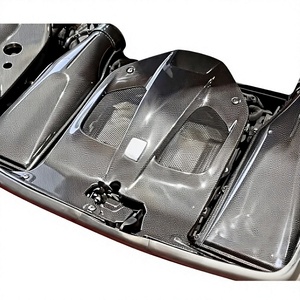 Plaque de décoration de haute qualité adaptée à la Ferrari 812 : plaque supérieure du pare-chocs avant ; plaque du couvercle du coffre ; plaque de décoration du capot moteur. - Product Image 6