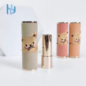 กล่องใส่ลิปสติกแบบกดหลอดใส่ลิปบาล์มแบบพลาสติกเปล่าลายหมี12.1มม. สามารถปักโลโก้ได้ตามต้องการ - Product Image 3