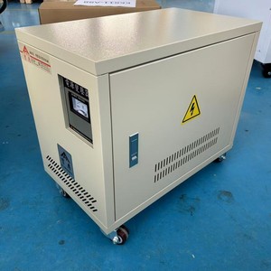 Transformador trifásico Baoyingyuan de 4Kw, 208V a 380V, tipo seco, para uso industrial. - Product Image 1